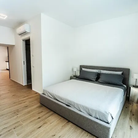 Apartment Travai 68, Urbana *
